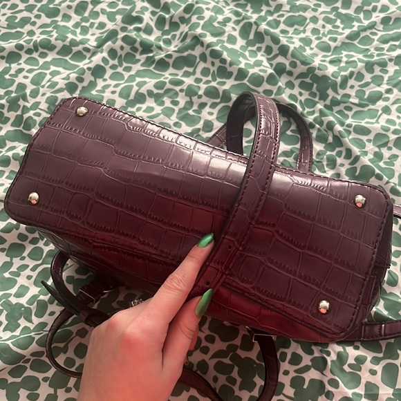 Guess Burgundy Crocodile Crossbody Satchel - Picture 9 of 12